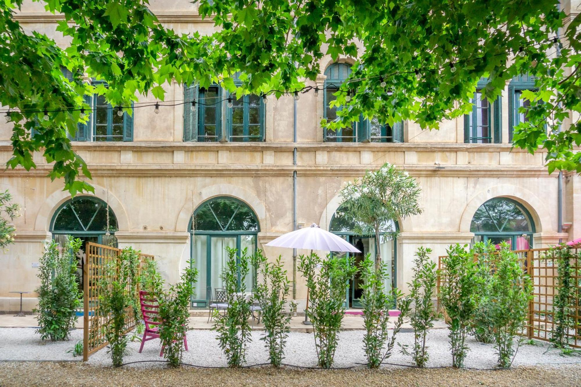 Ultimate Relaxation For Family Or Group At Renowned Couvent Des Ursulines, A Tranquil Escape In Historic Pezenas Βίλα Δωμάτιο φωτογραφία